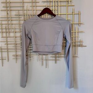 Halara Light Gray / Beige Cropped Long Sleeve Thumb Hole Top Size S